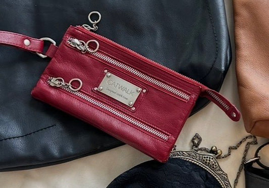 Catwalk Rautt leður veski (by fetiche greece)