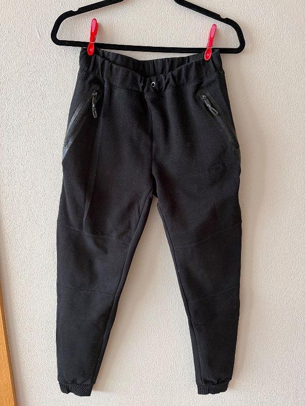 Icewear buxur svartar