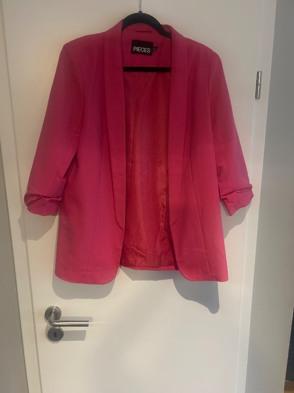Jakki bleikur vera moda