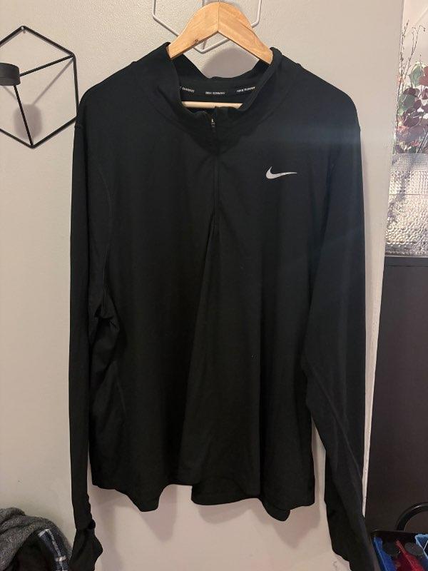 K - Nike dryfit peysa