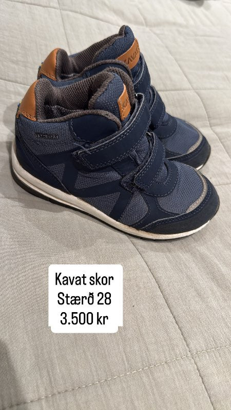 Kavat skór stærð 28