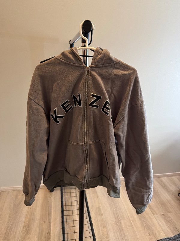 Kenzen hettupeysa