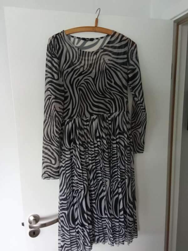 Kjóll