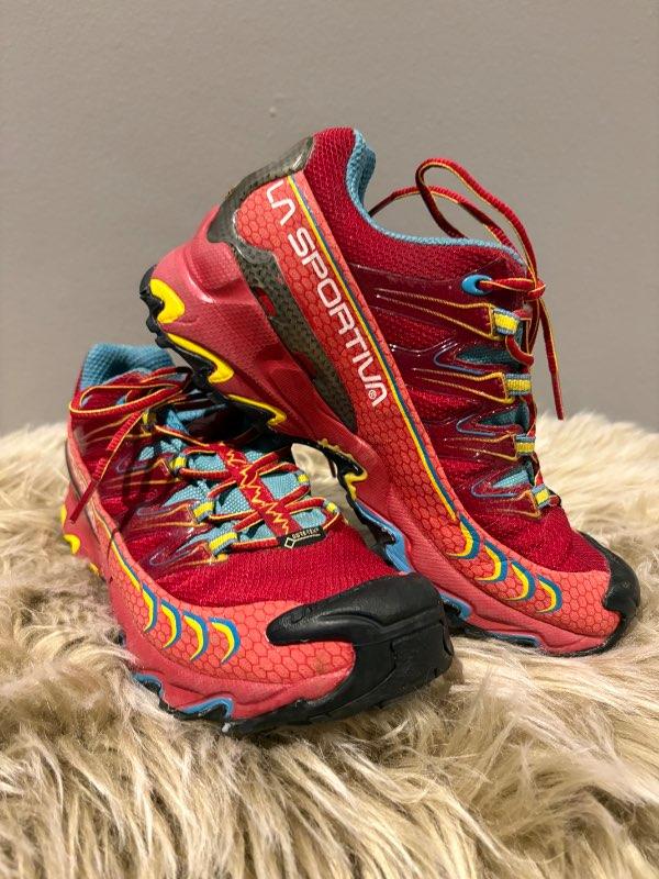 La Sportiva gönguskór stærð 39