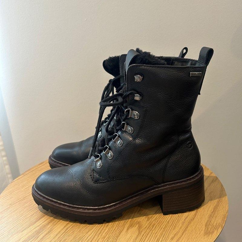 Leður fóðruð boots