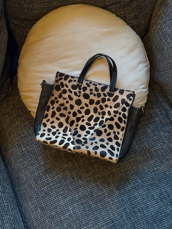 Leopard handtaska