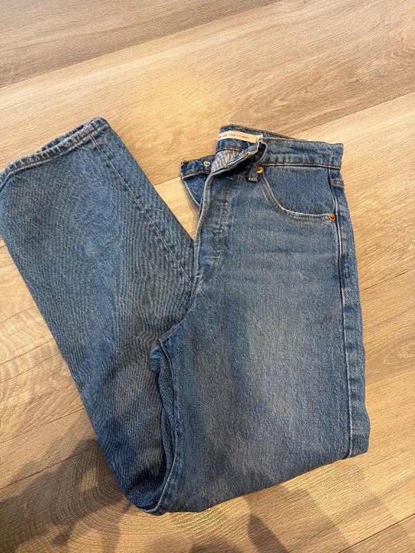 Levis galló