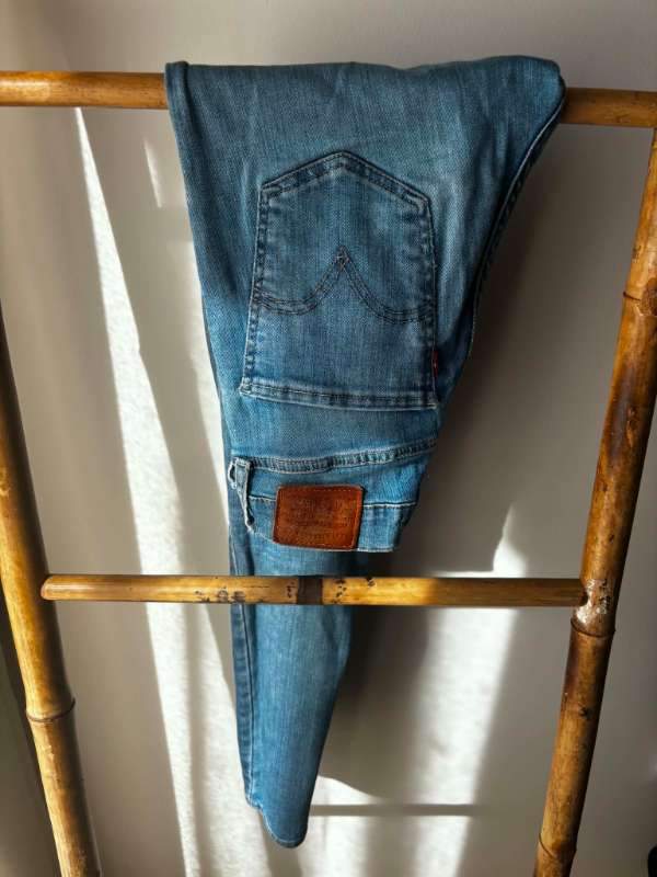 Levis mile high super skinny