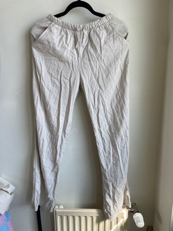 Lindex hör buxur