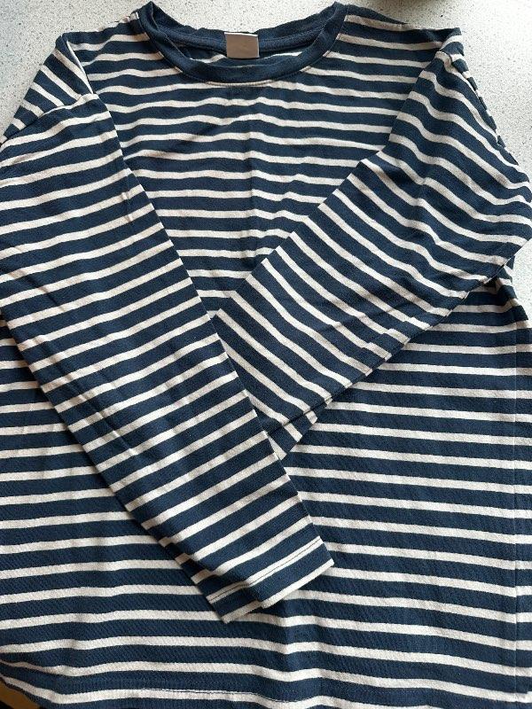 Lindex röndóttur bolur