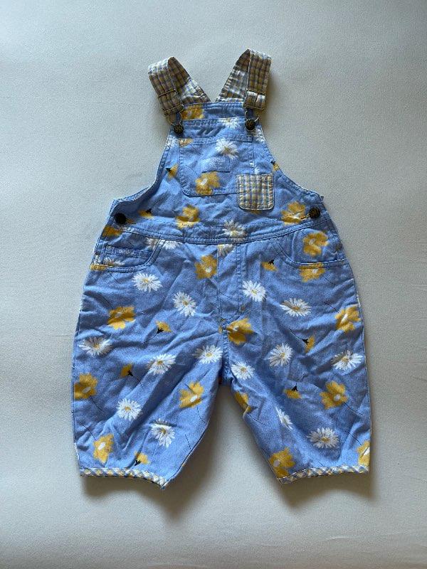 Ljósbláar blómasmekkbuxur