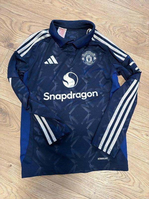 Manchester langerma treyja