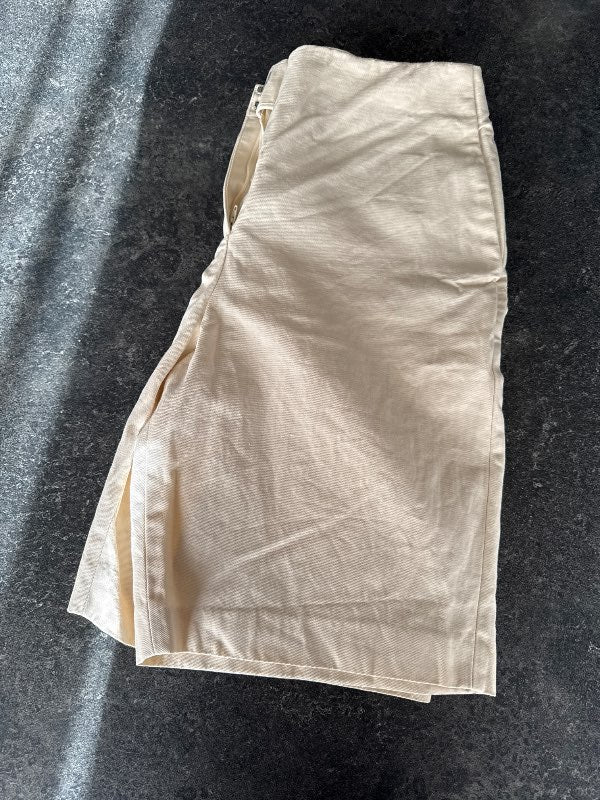 Mango stuttbuxur ljósar