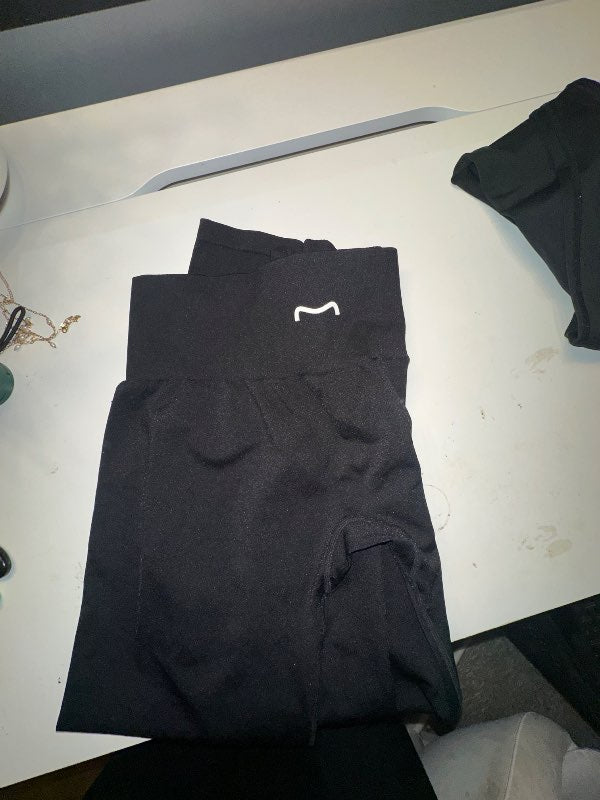 Metta Leggings