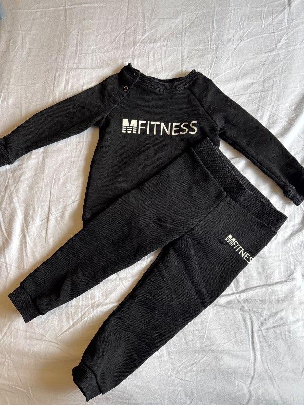 Mfitness buxur og peysa