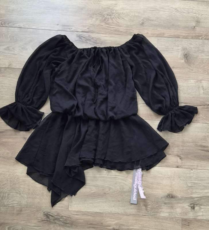 Missguided kjóll ónotaður