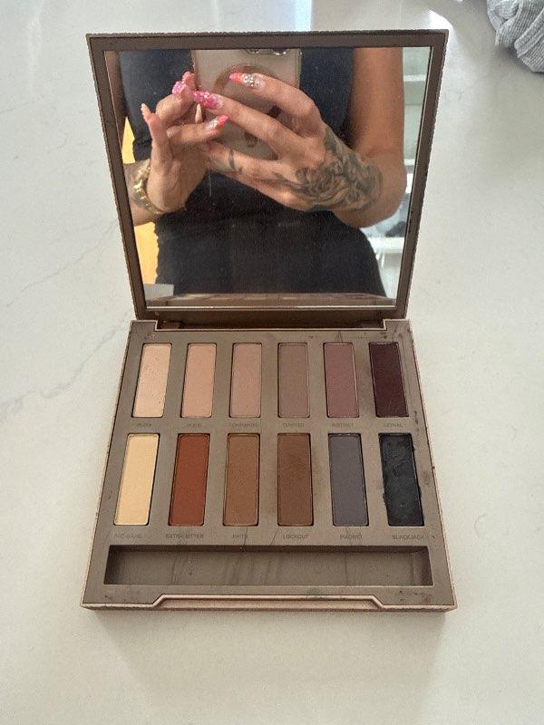 Naked palletta