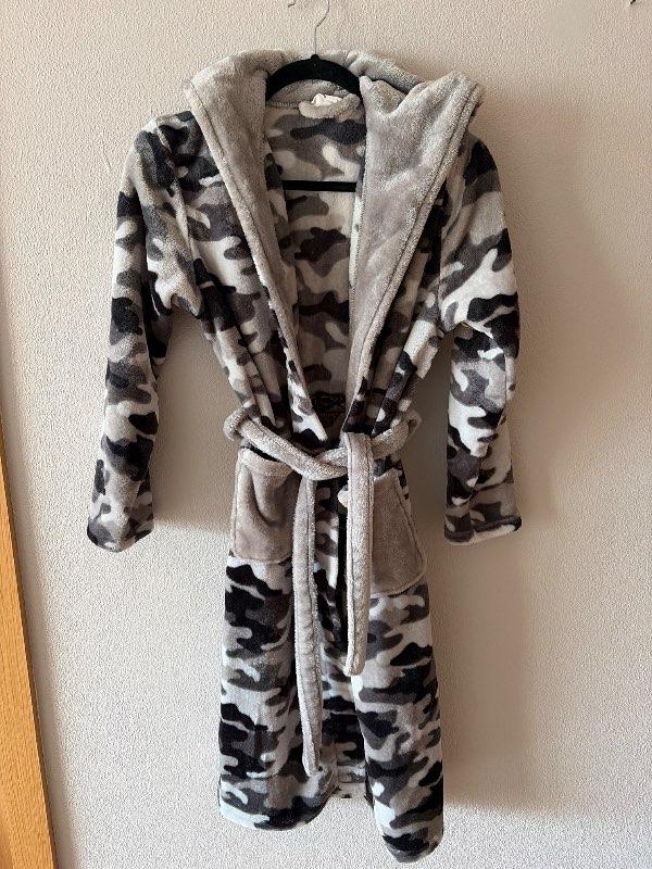 Náttsloppur camo