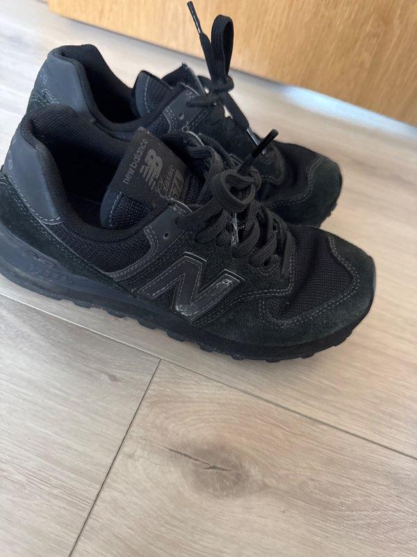 New balance svartir