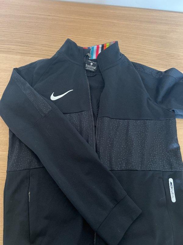 Nike