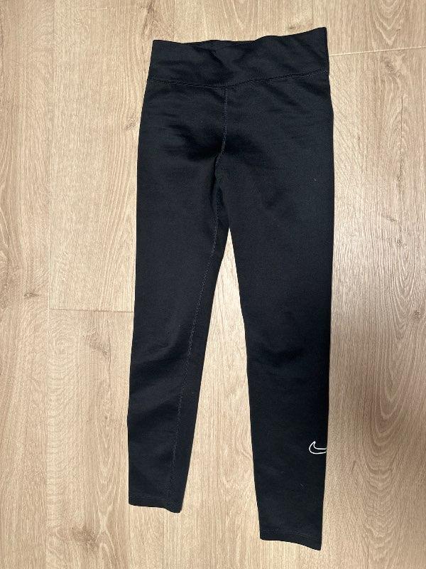 Nike Therma-Fit leggings