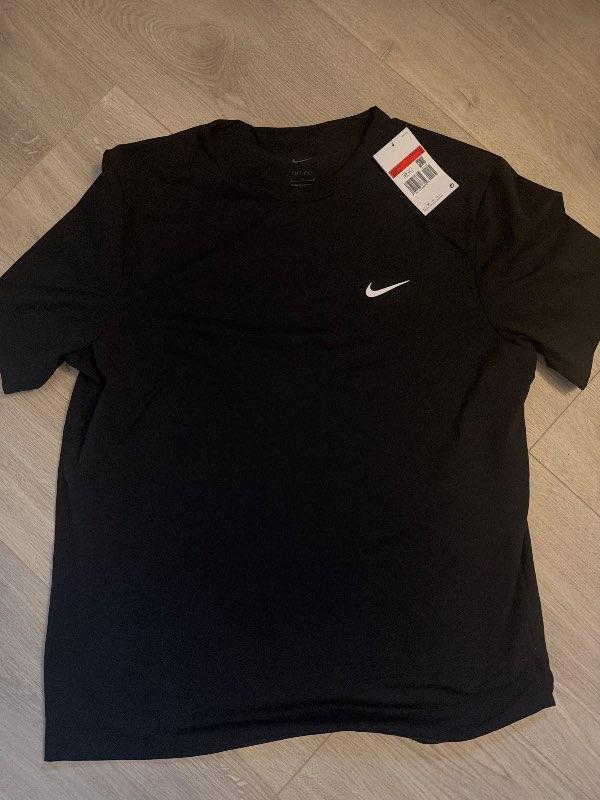 Nike bolur