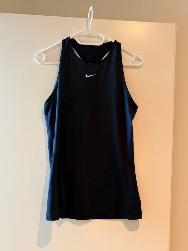 Nike bolur dökkblár