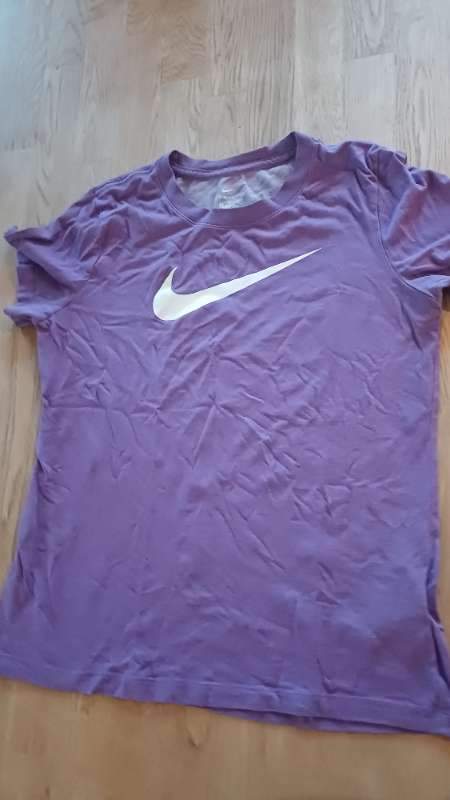 Nike bolur fjólublár