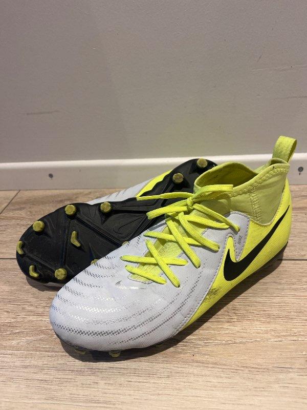 Nike fótboltaskór