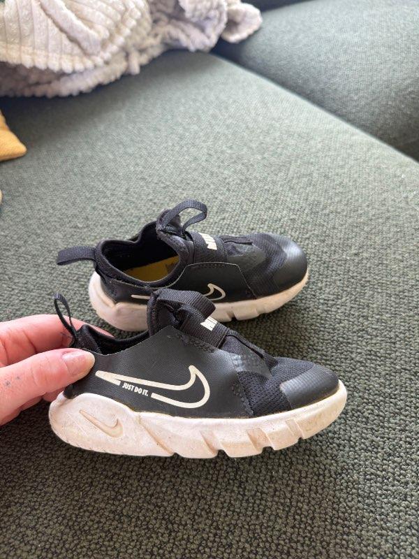 Nike free runn barna svartir