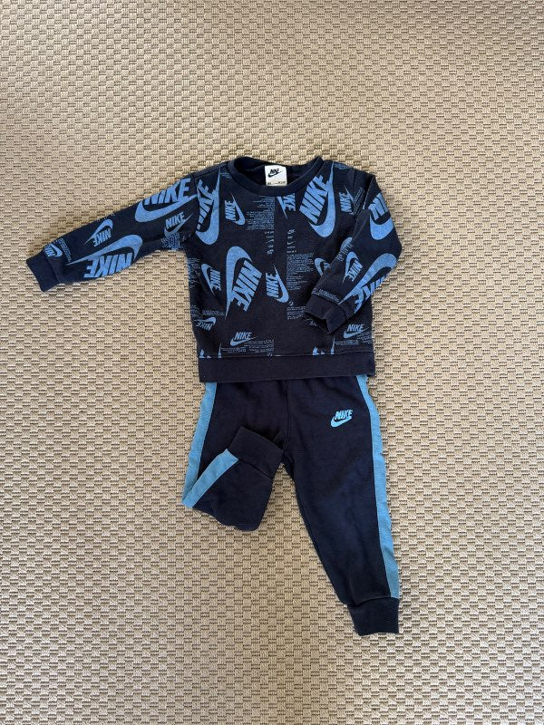 Nike galli dökk- og ljósblár