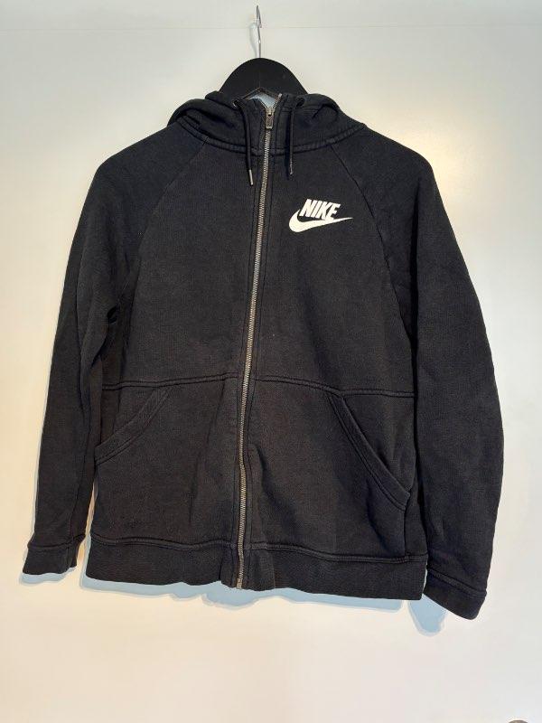 Nike hettupeysa svört