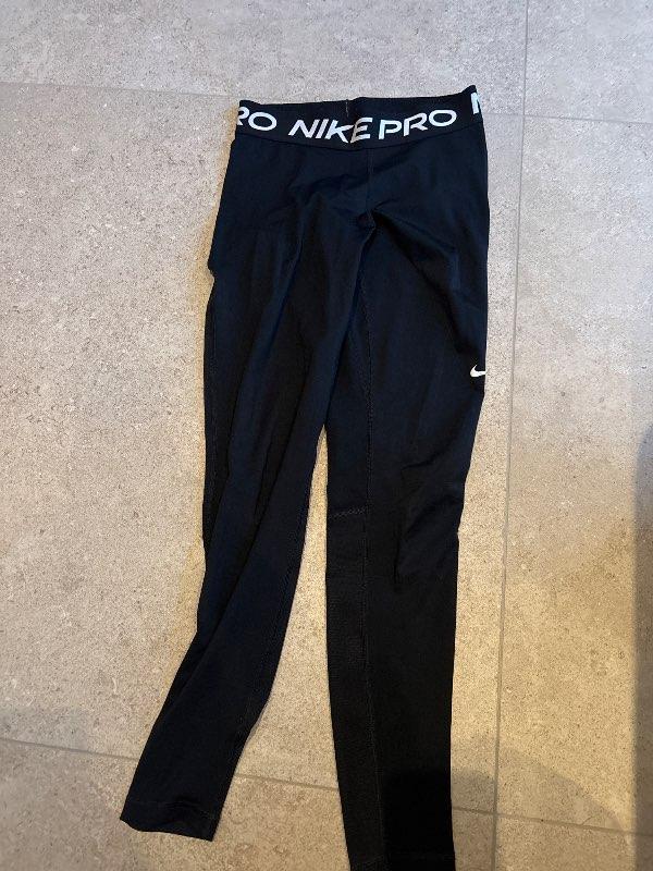 Nike hlaupabuxur