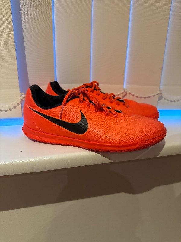 Nike íþróttaskór appelsínugulir (D)