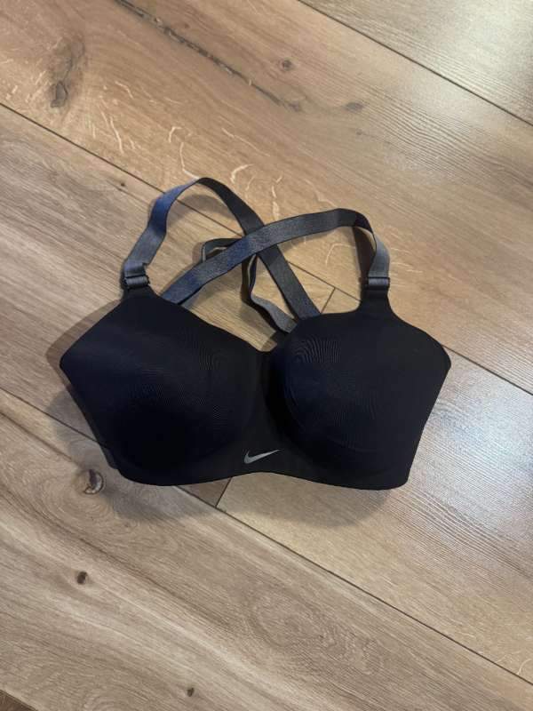 Nike íþróttatoppur