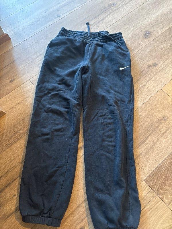 Nike jogging buxur