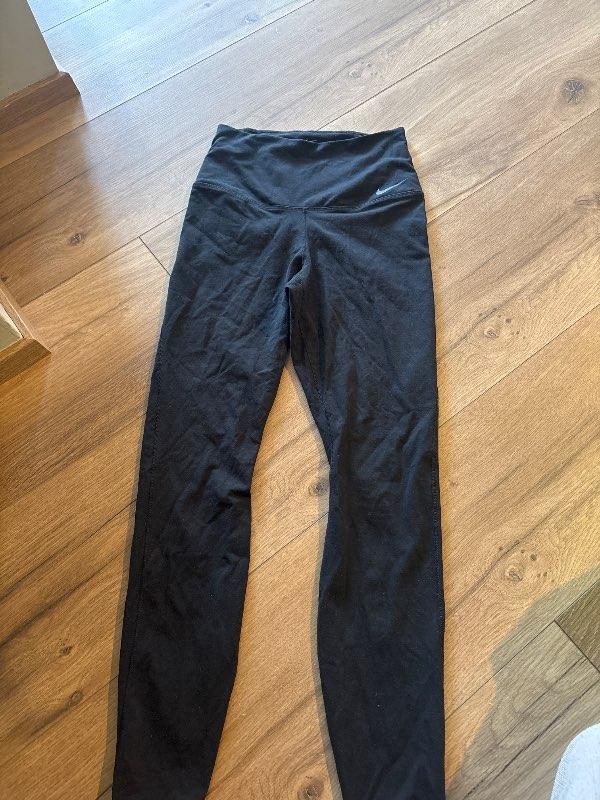 Nike leggings