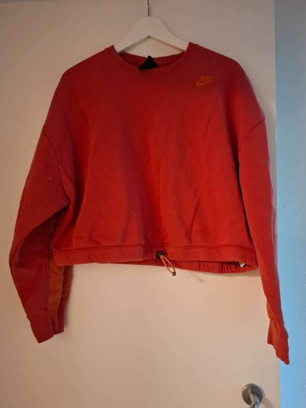 Nike peysa stutt rauð