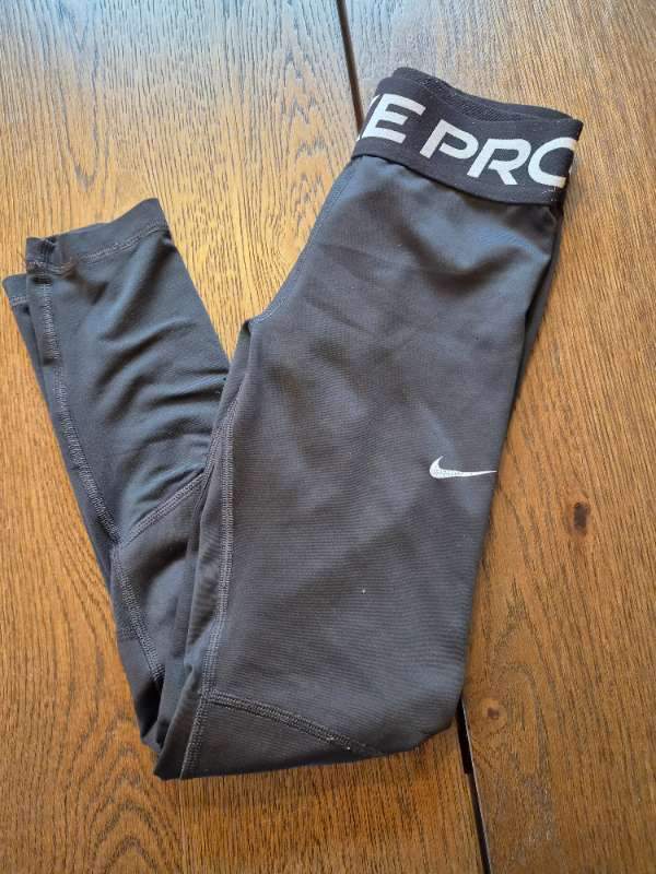 Nike pro