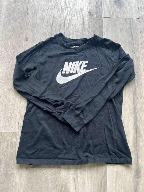 Nike síðerma