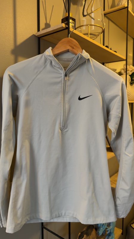 Nike síðerma bolur grár