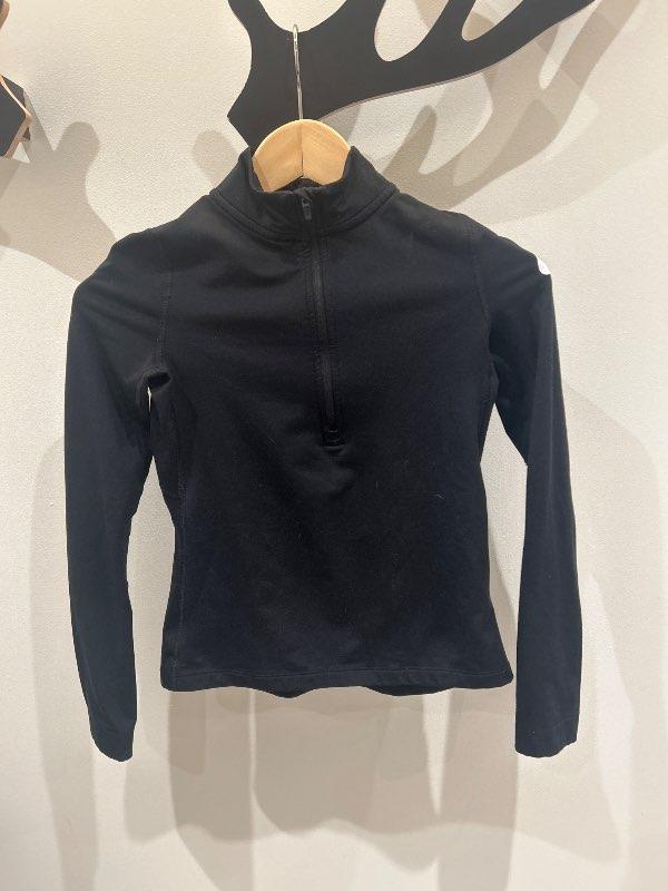 Nike svört peysa barna