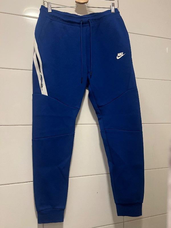Nike tech fleece