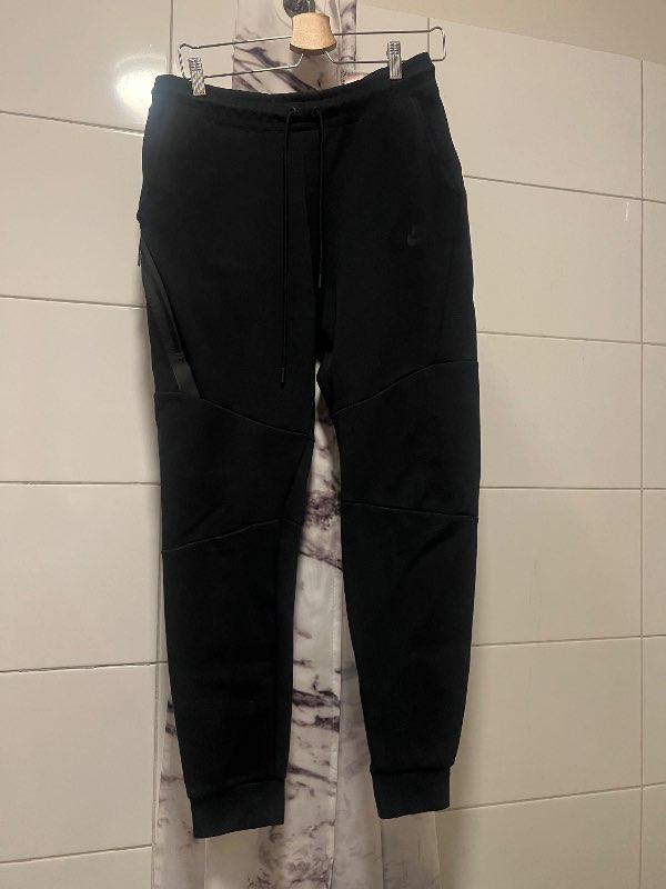 Nike tech fleece