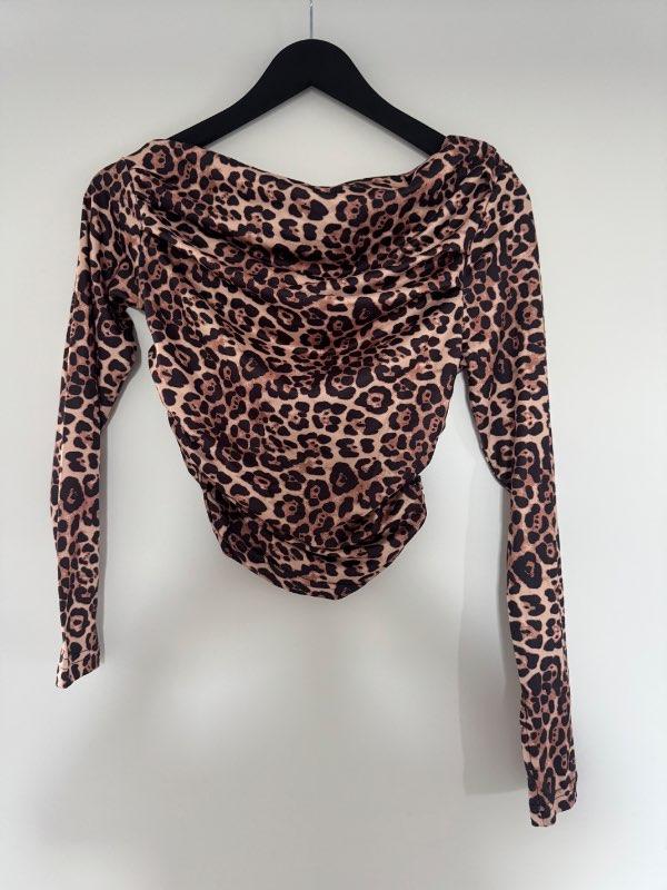 Off shoulder bolur