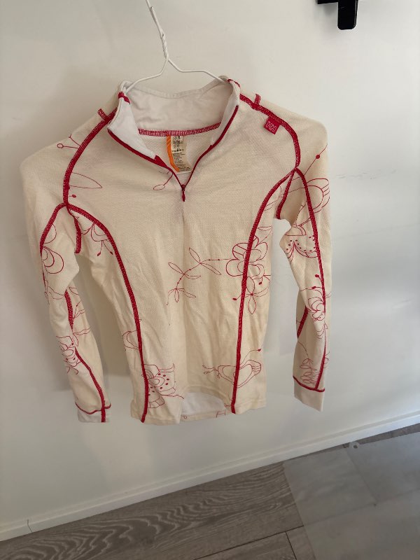 Ónotað Helly hansen ullarbolur