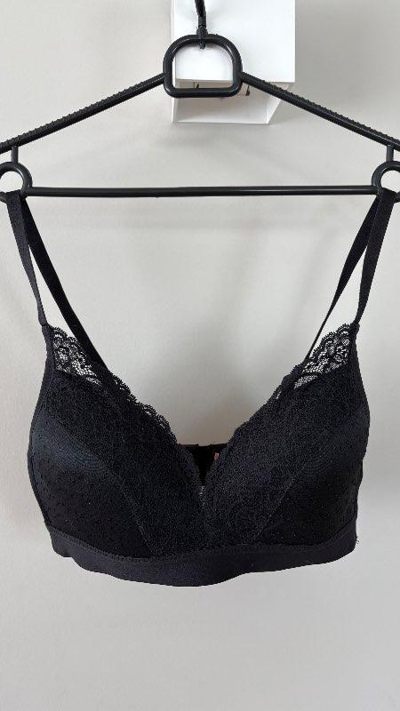 Ónotaður Hunkemöller brjóstahaldari 75D