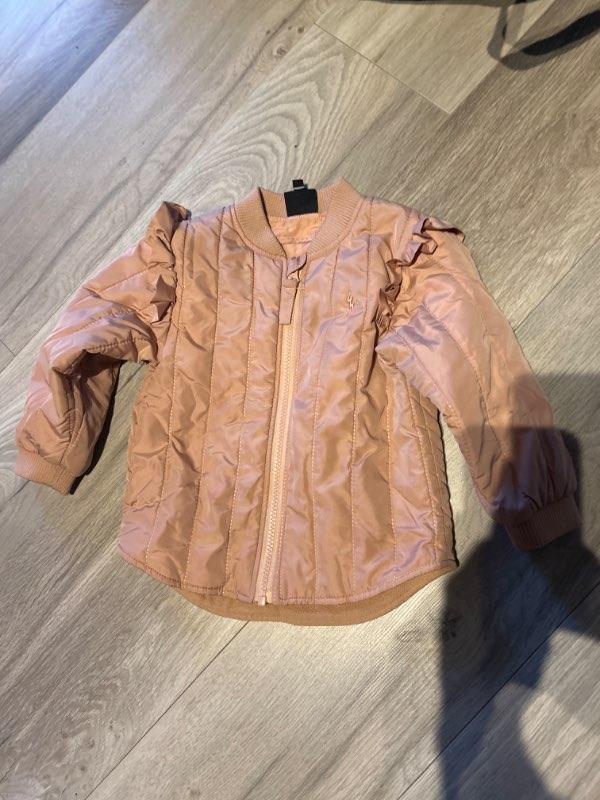 Petid léttir jakki nr 92
