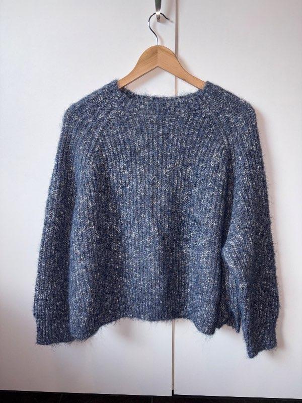 Peysa Urban Outfitters ónotuð