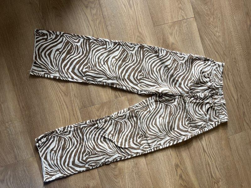 Pull & Bear sebra gallabuxur